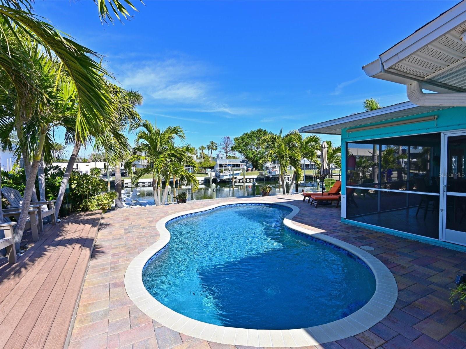 10404 SANDPIPER RD W, BRADENTON, FL, 34209
