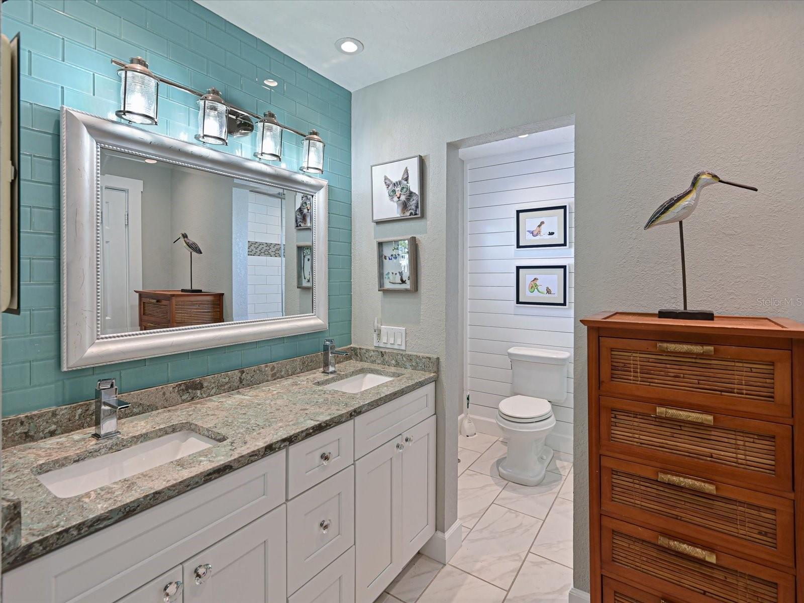 10404 SANDPIPER RD W, BRADENTON, FL, 34209