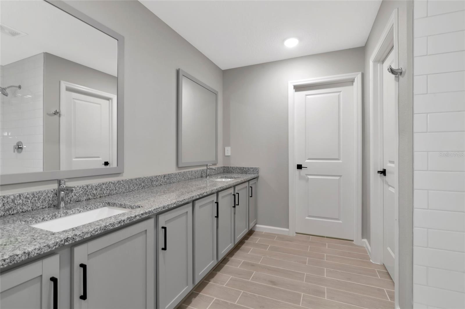 12362 CADES BAY CIR, LAKEWOOD RANCH, FL, 34211