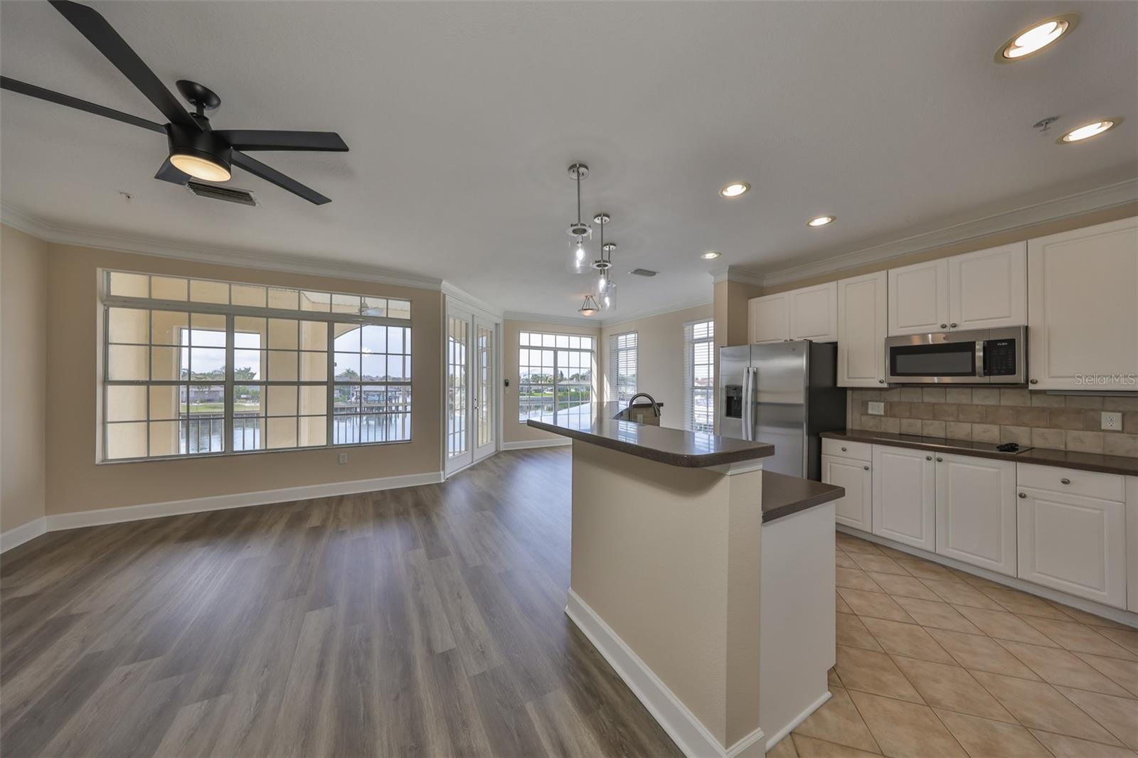 6440 SUNSET BAY CIR, APOLLO BEACH, FL, 33572