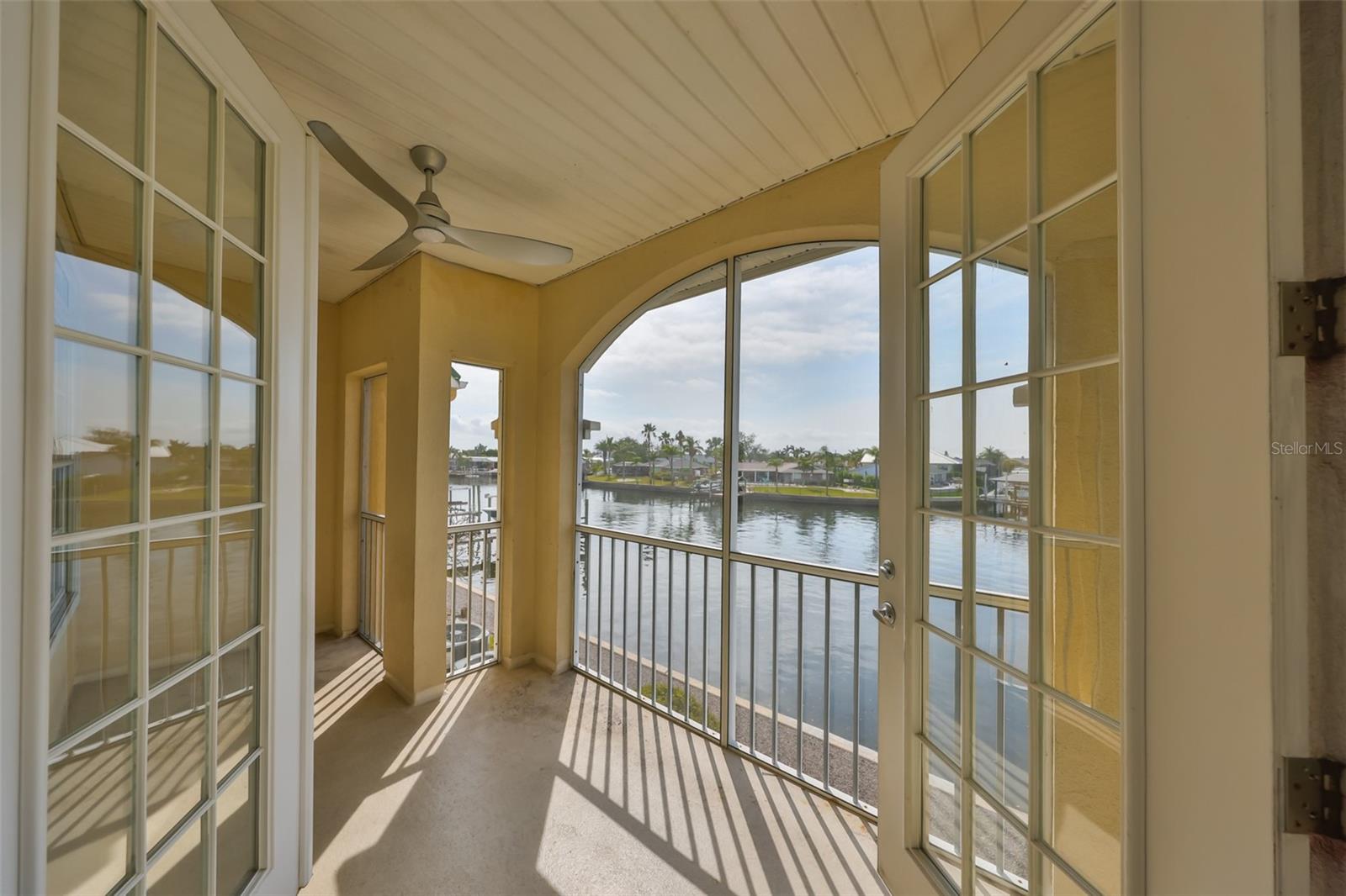 6440 SUNSET BAY CIR, APOLLO BEACH, FL, 33572
