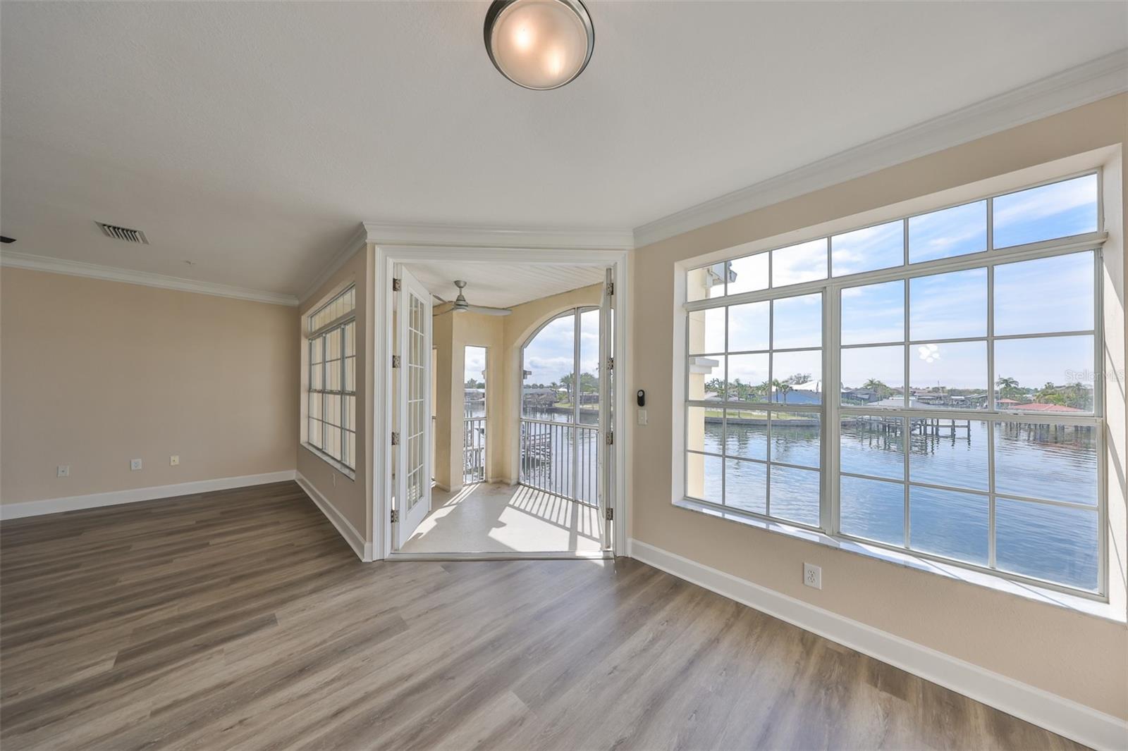 6440 SUNSET BAY CIR, APOLLO BEACH, FL, 33572