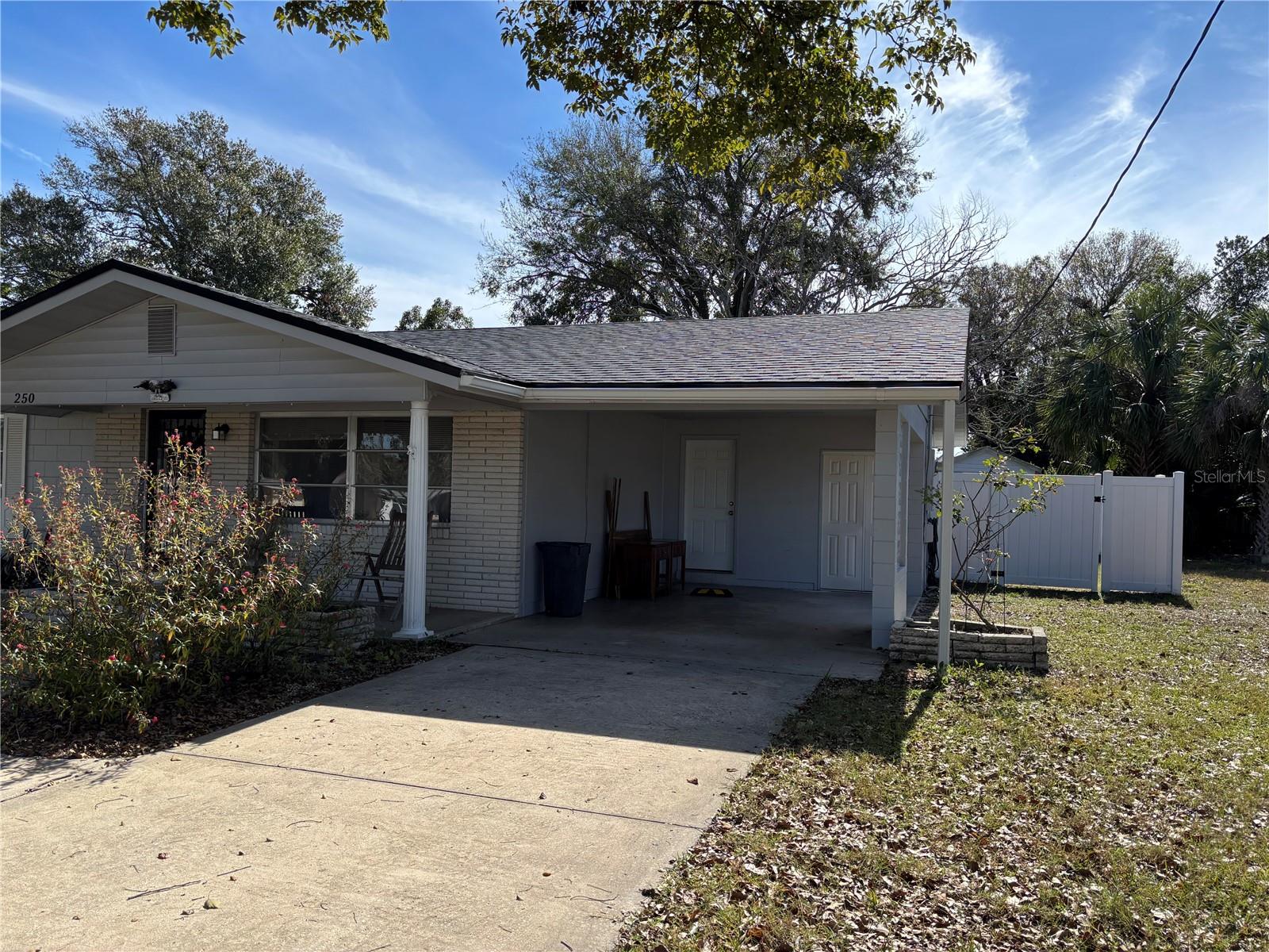 250 E ROBERTS ST, ORANGE CITY, FL, 32763