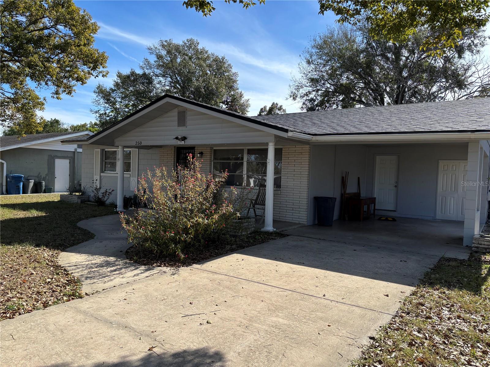 250 E ROBERTS ST, ORANGE CITY, FL, 32763