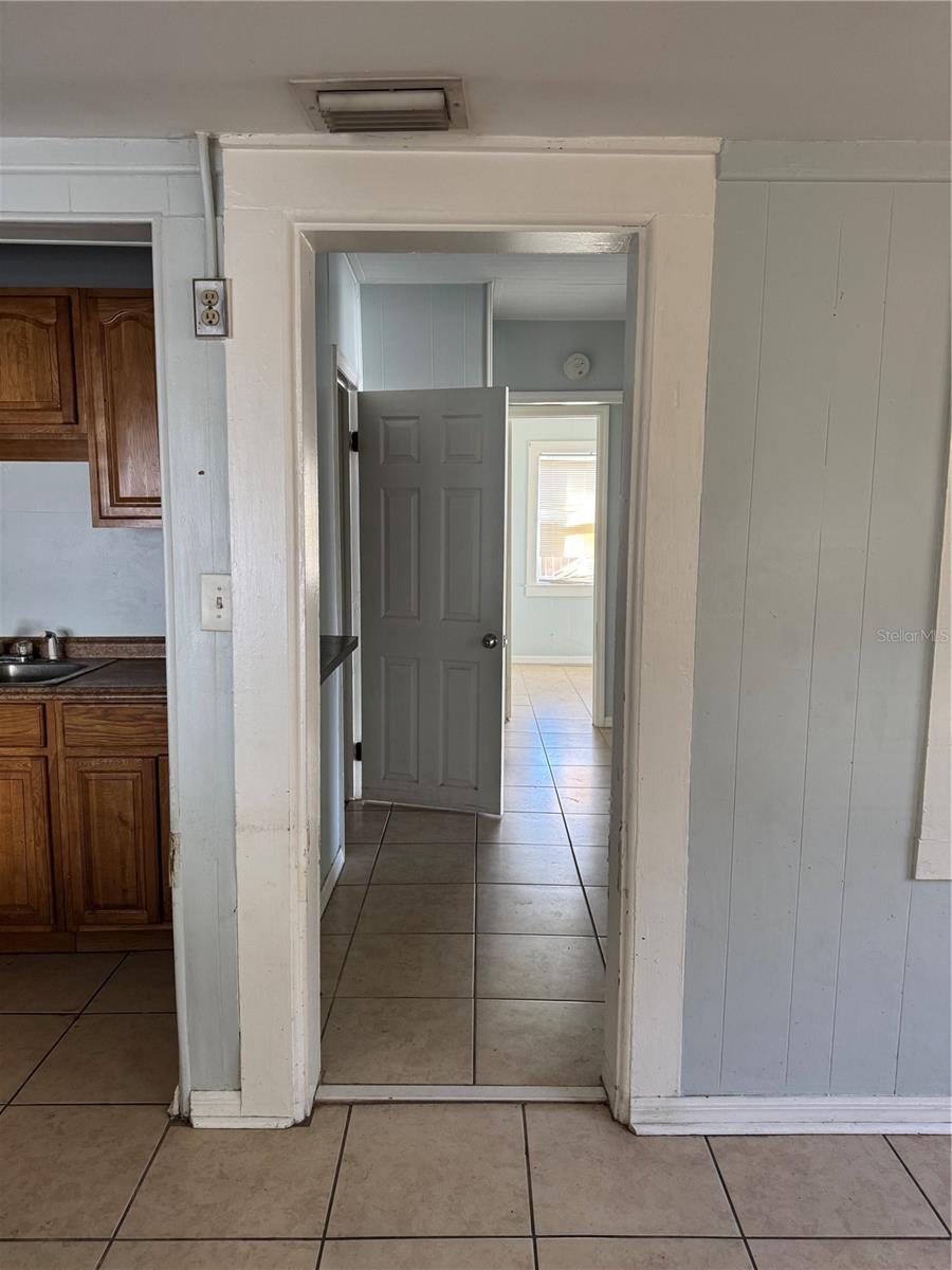 3235 24TH ST N, ST PETERSBURG, FL, 33713