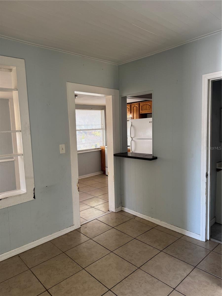 3235 24TH ST N, ST PETERSBURG, FL, 33713