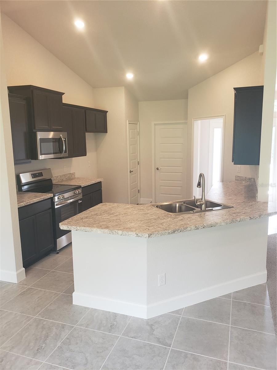 12205 LARK SPARROW RD, WEEKI WACHEE, FL, 34614