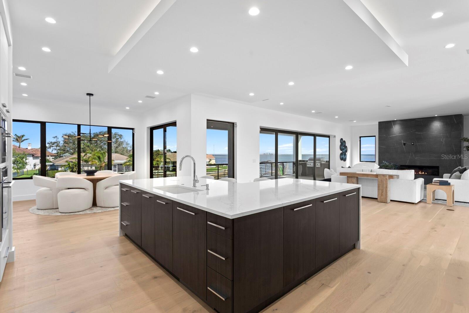 TB8344767 Property Photo