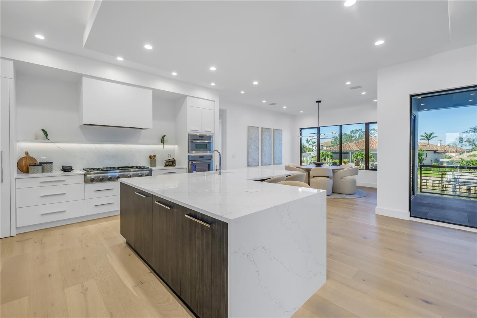 TB8344767 Property Photo