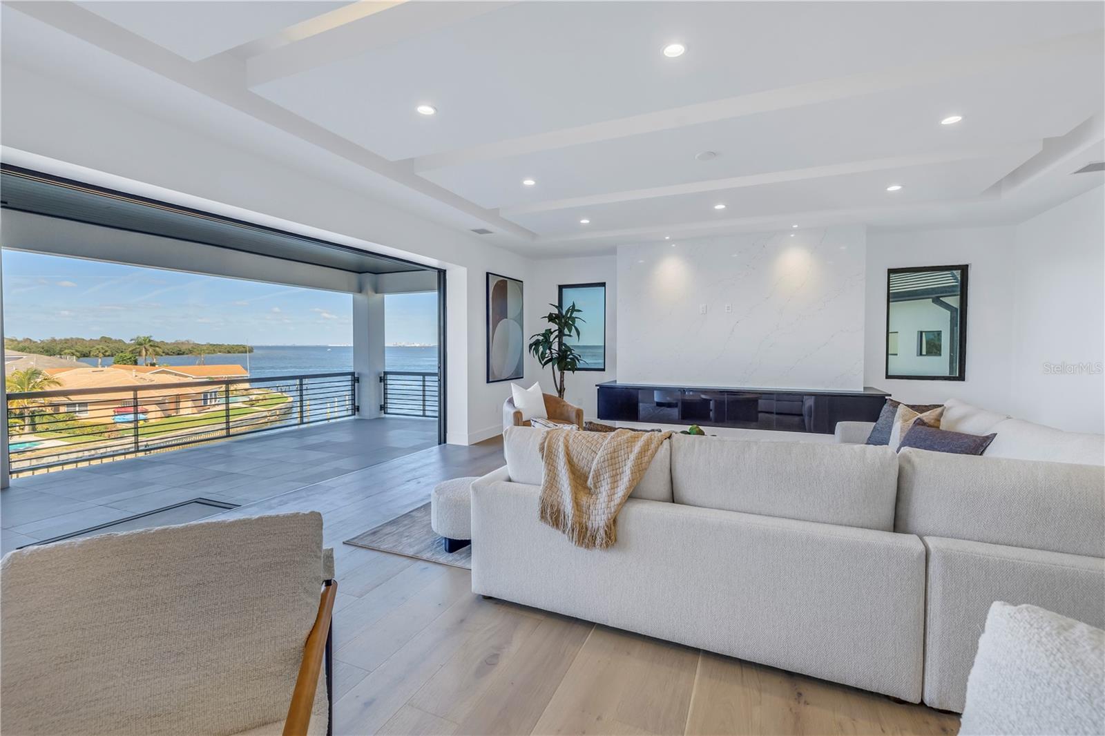 TB8344767 Property Photo