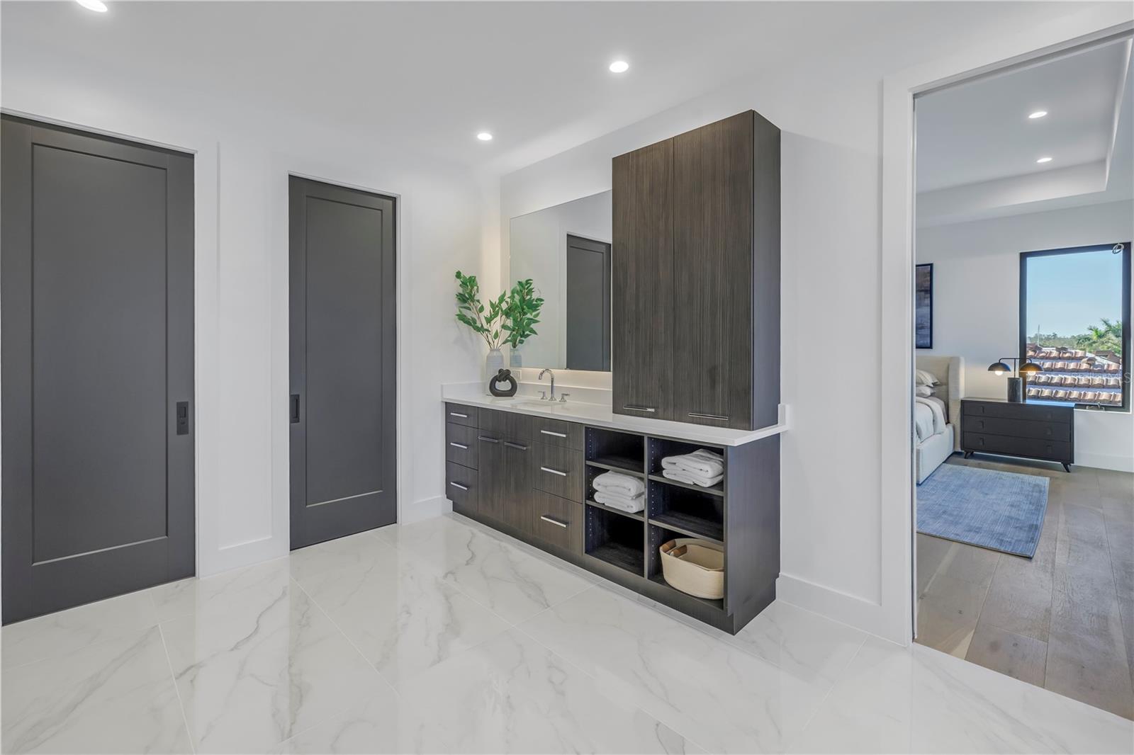 TB8344767 Property Photo