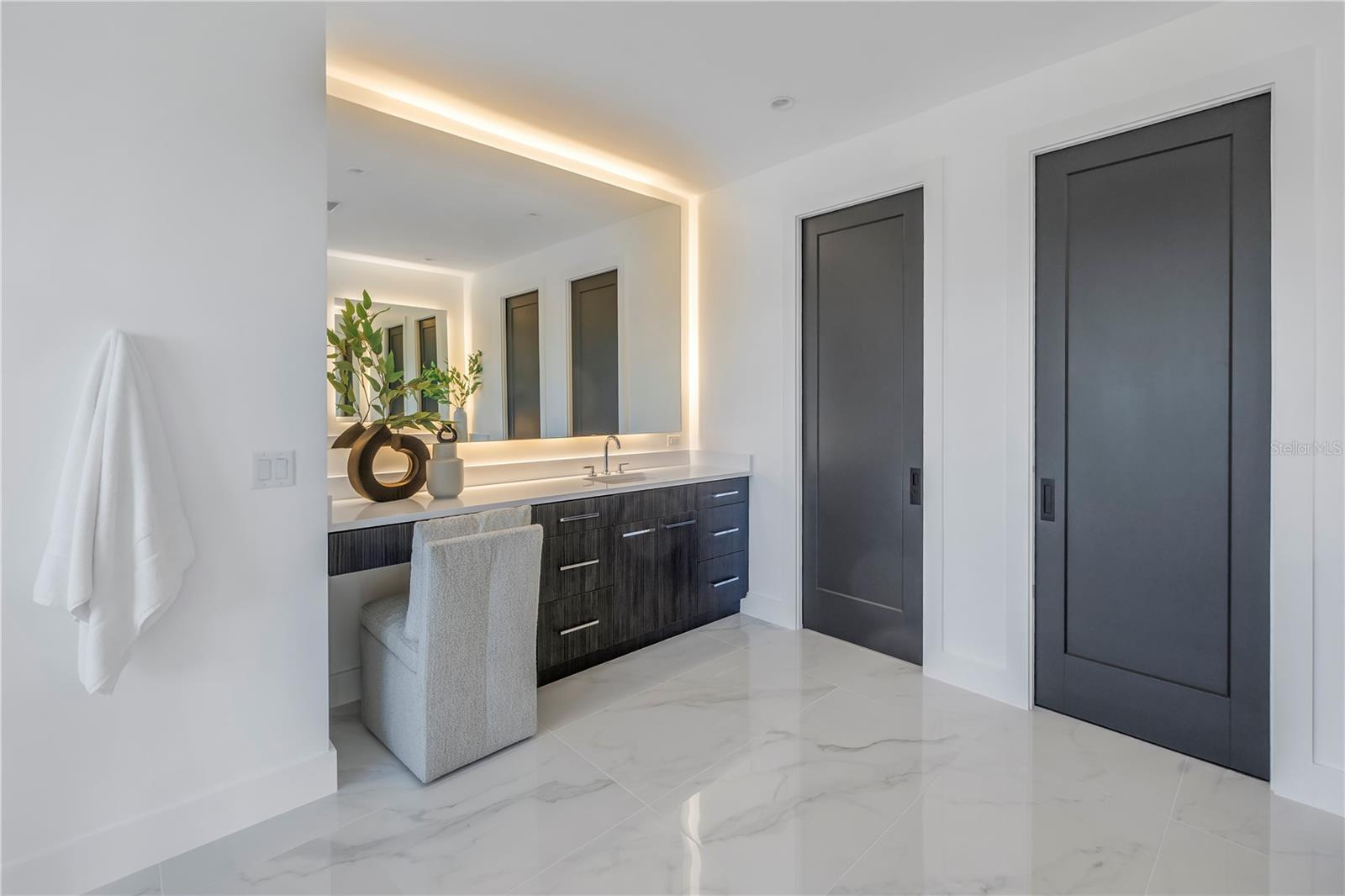 TB8344767 Property Photo