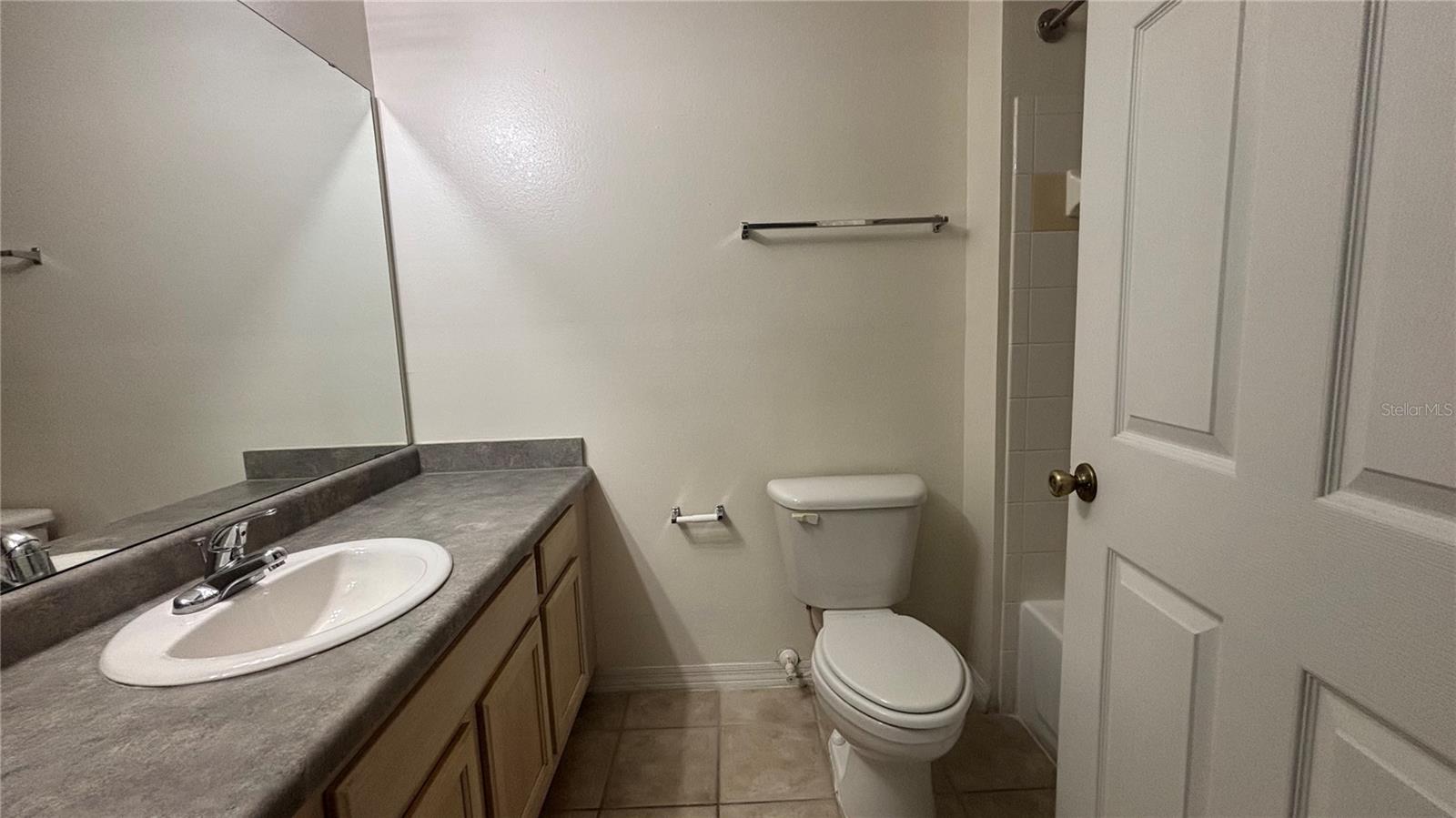 3304 WESTCHESTER SQUARE BLVD #201, ORLANDO, FL, 32835