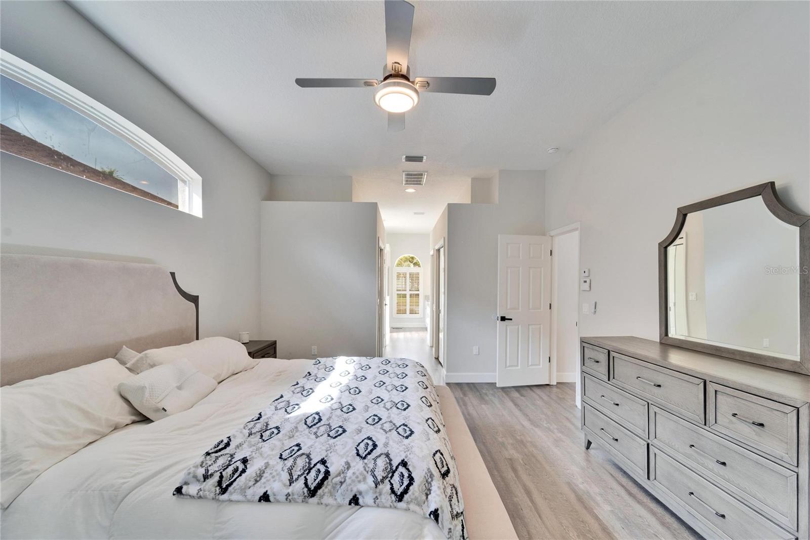 5206 WHISPERING LEAF TRL, VALRICO, FL, 33596