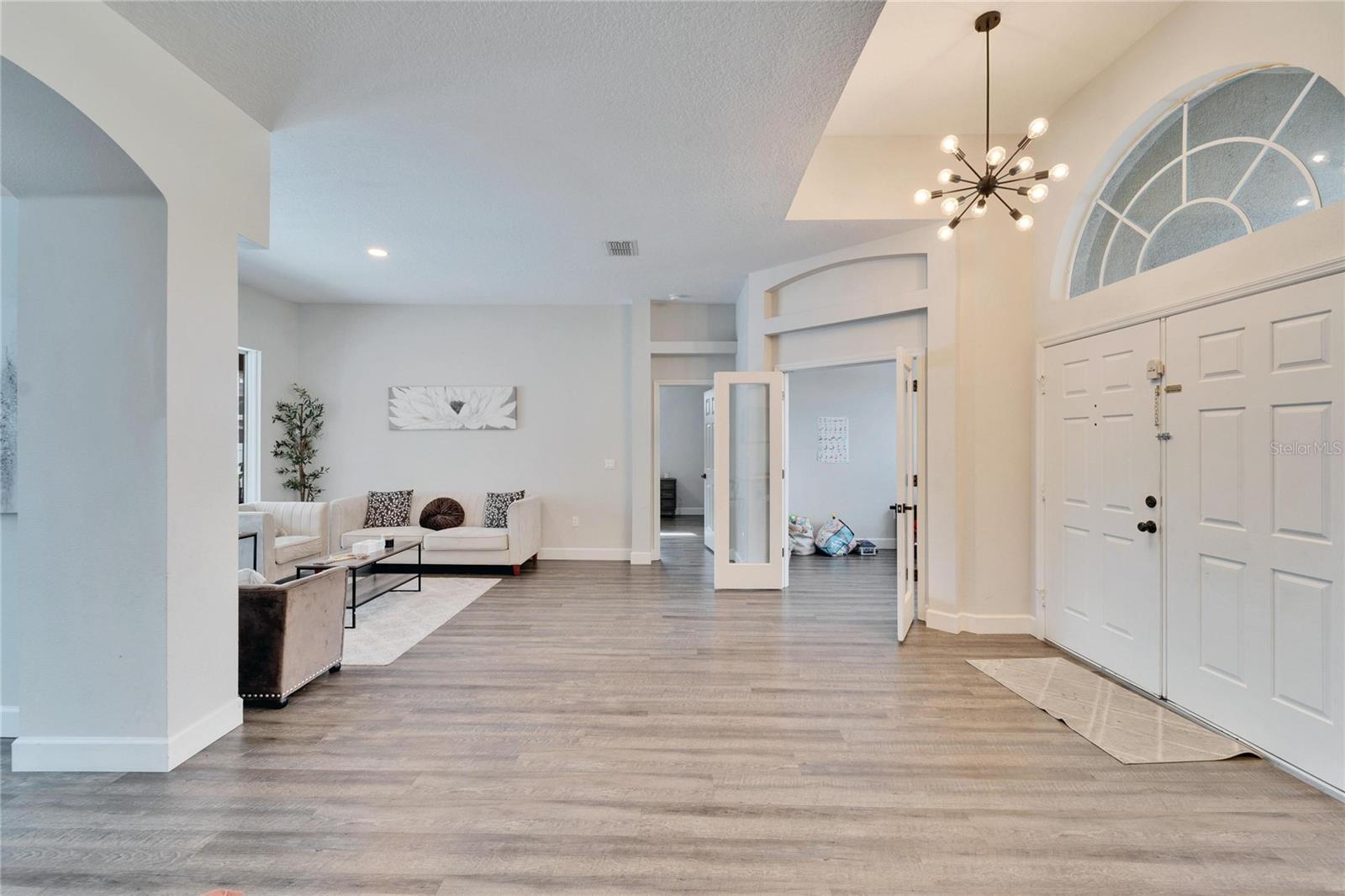 5206 WHISPERING LEAF TRL, VALRICO, FL, 33596
