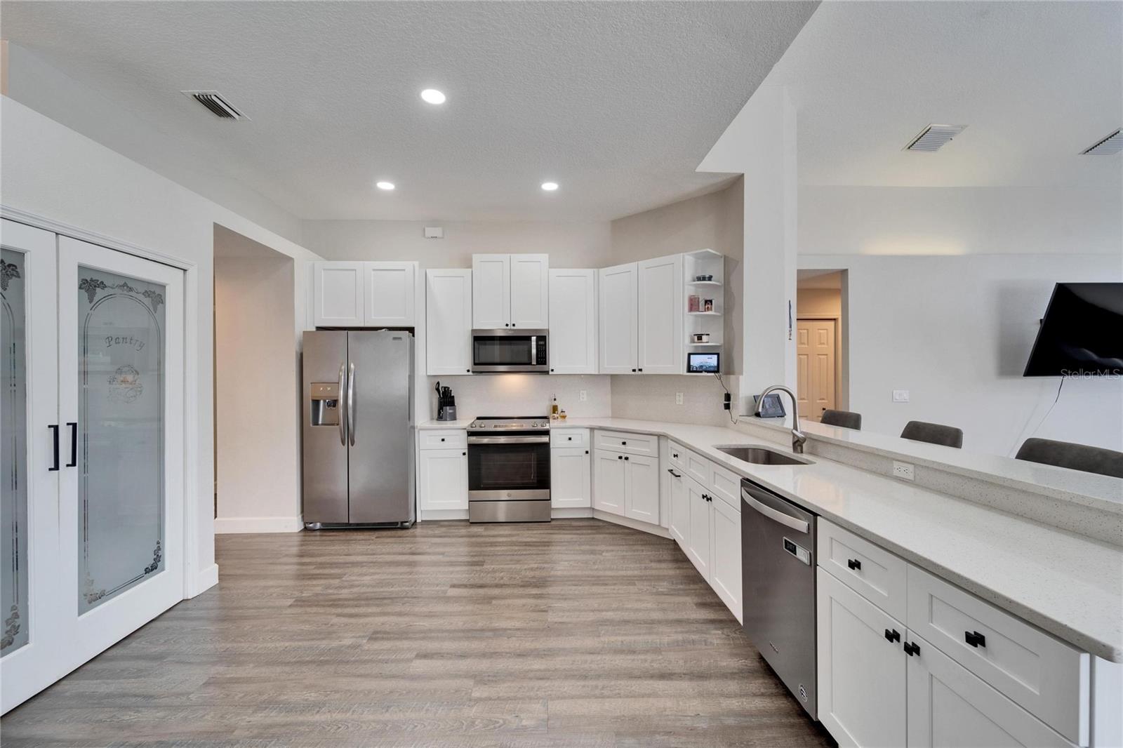 5206 WHISPERING LEAF TRL, VALRICO, FL, 33596