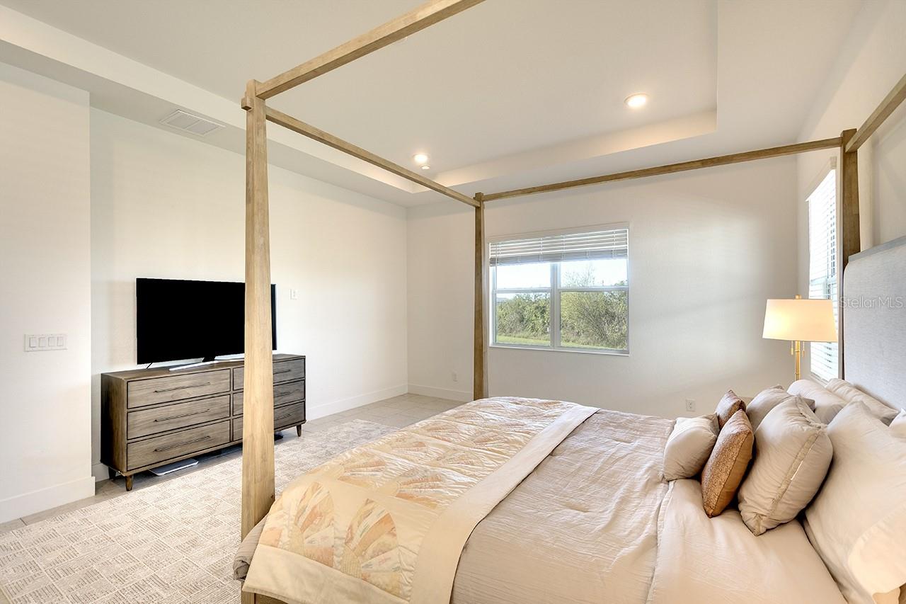 8066 REDONDA LOOP, BRADENTON, FL, 34202