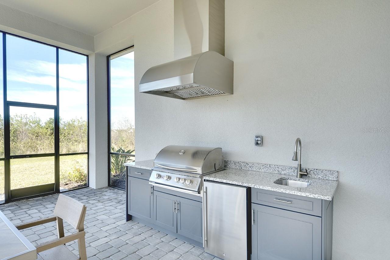 8066 REDONDA LOOP, BRADENTON, FL, 34202