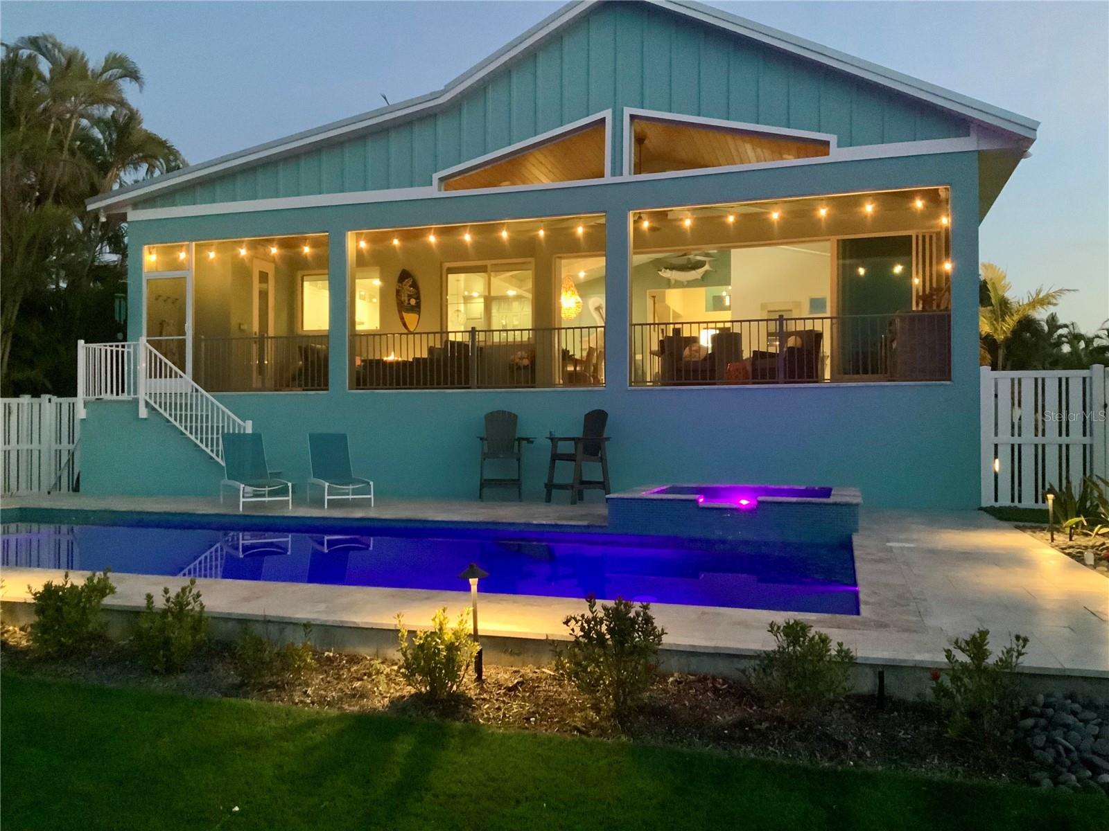 262 ISLAND CIR, SARASOTA, FL, 34242