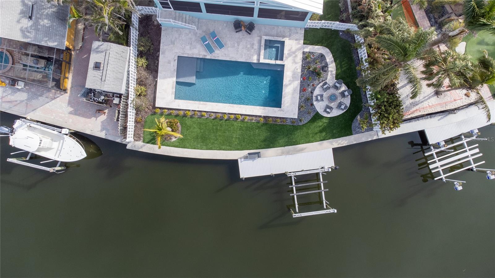 262 ISLAND CIR, SARASOTA, FL, 34242