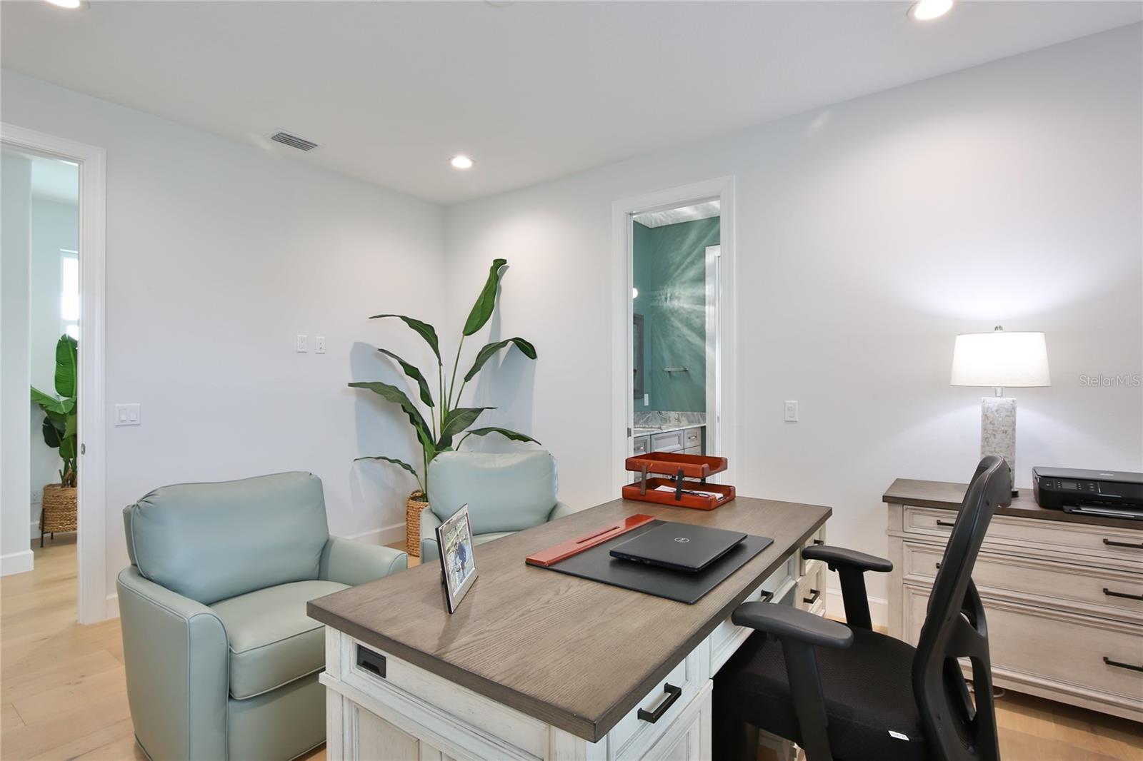 262 ISLAND CIR, SARASOTA, FL, 34242