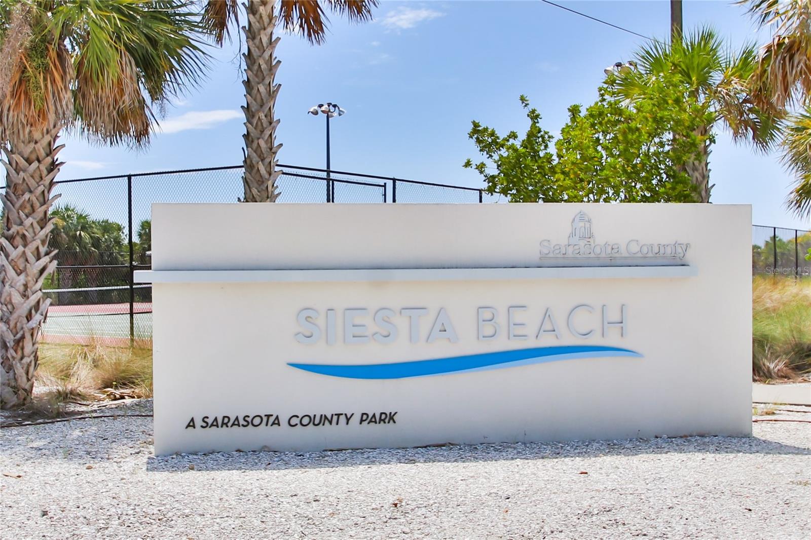 262 ISLAND CIR, SARASOTA, FL, 34242