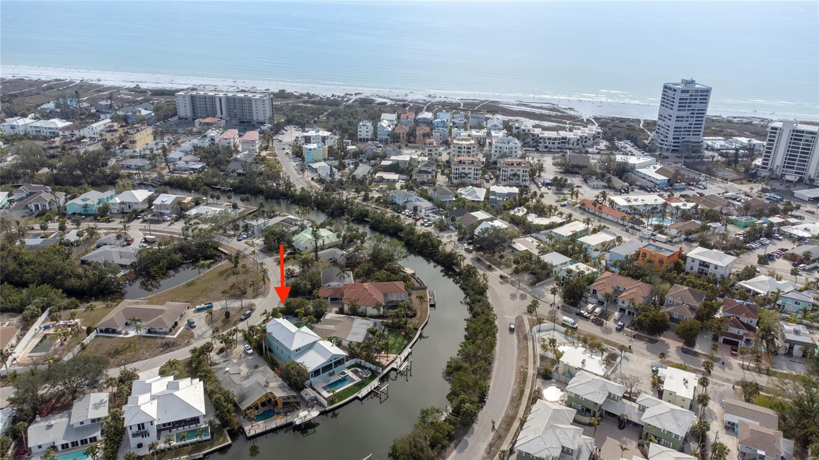 262 ISLAND CIR, SARASOTA, FL, 34242