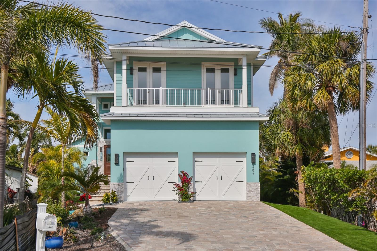 262 ISLAND CIR, SARASOTA, FL, 34242