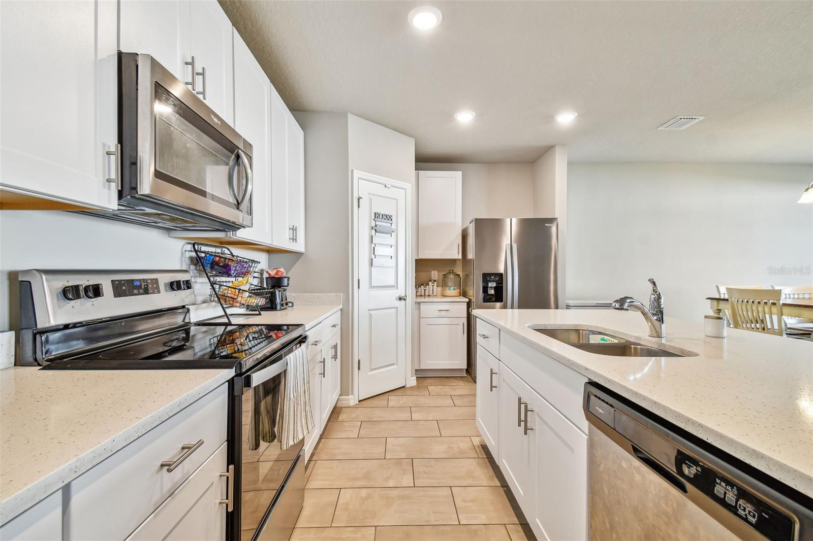 2252 MAXIMILIAN AVE, SPRING HILL, FL, 34609