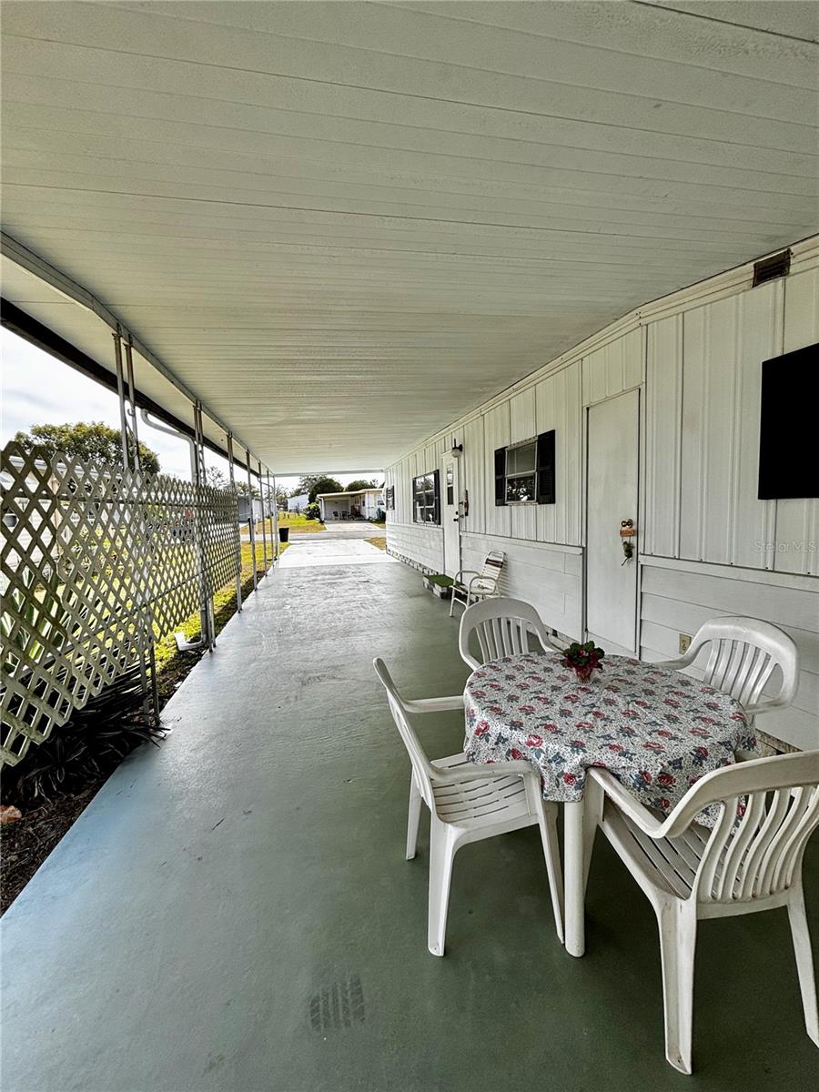 37925 DATE PALM DR, ZEPHYRHILLS, FL, 33542