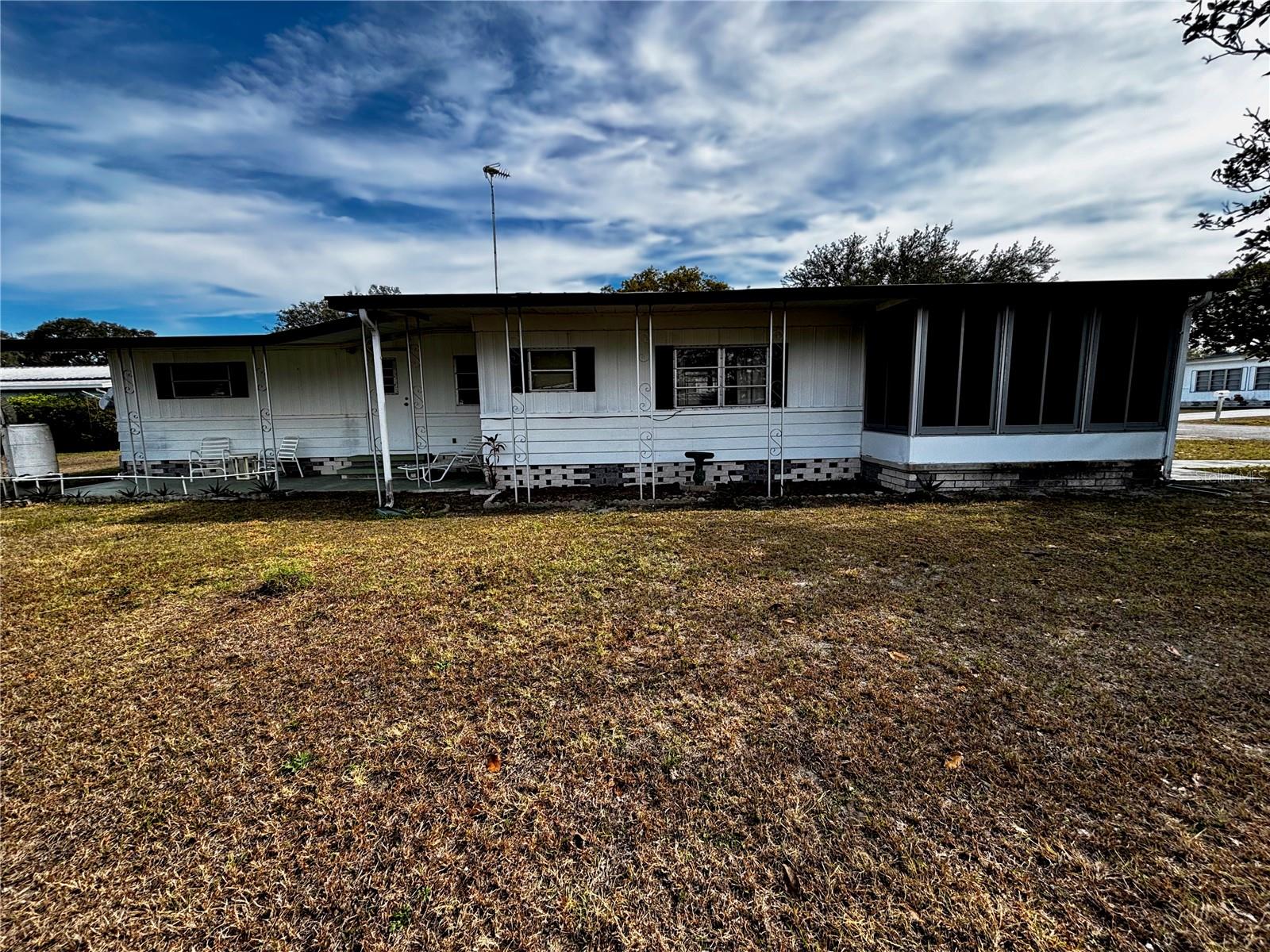 37925 DATE PALM DR, ZEPHYRHILLS, FL, 33542