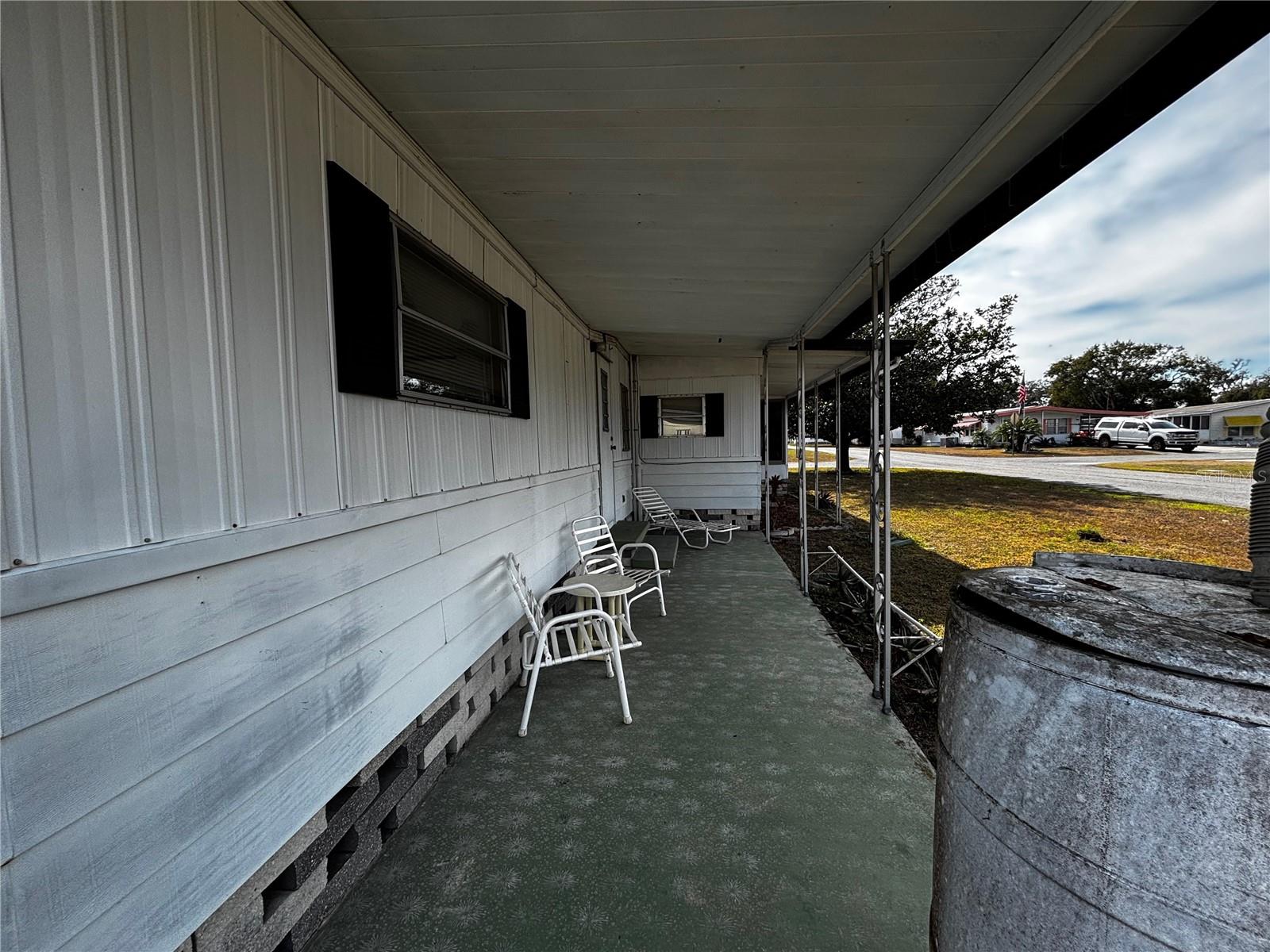 37925 DATE PALM DR, ZEPHYRHILLS, FL, 33542