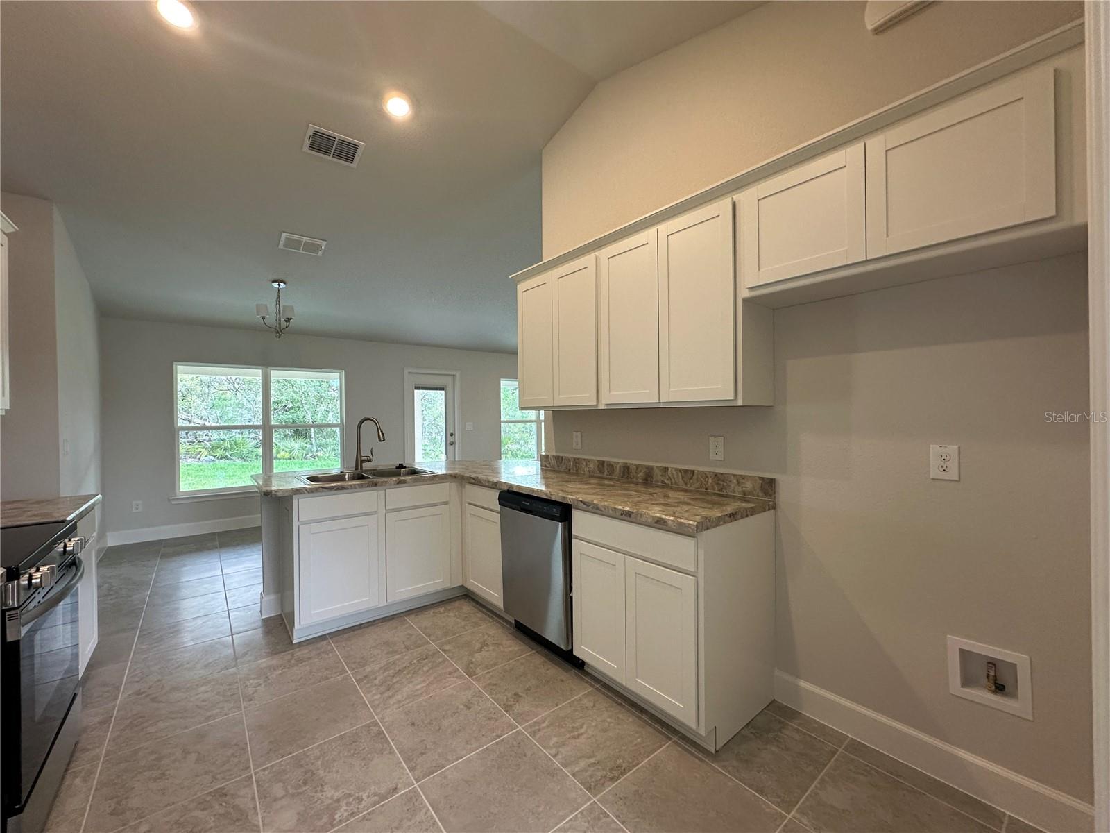 77 OLIVE DR, OCALA, FL, 34472