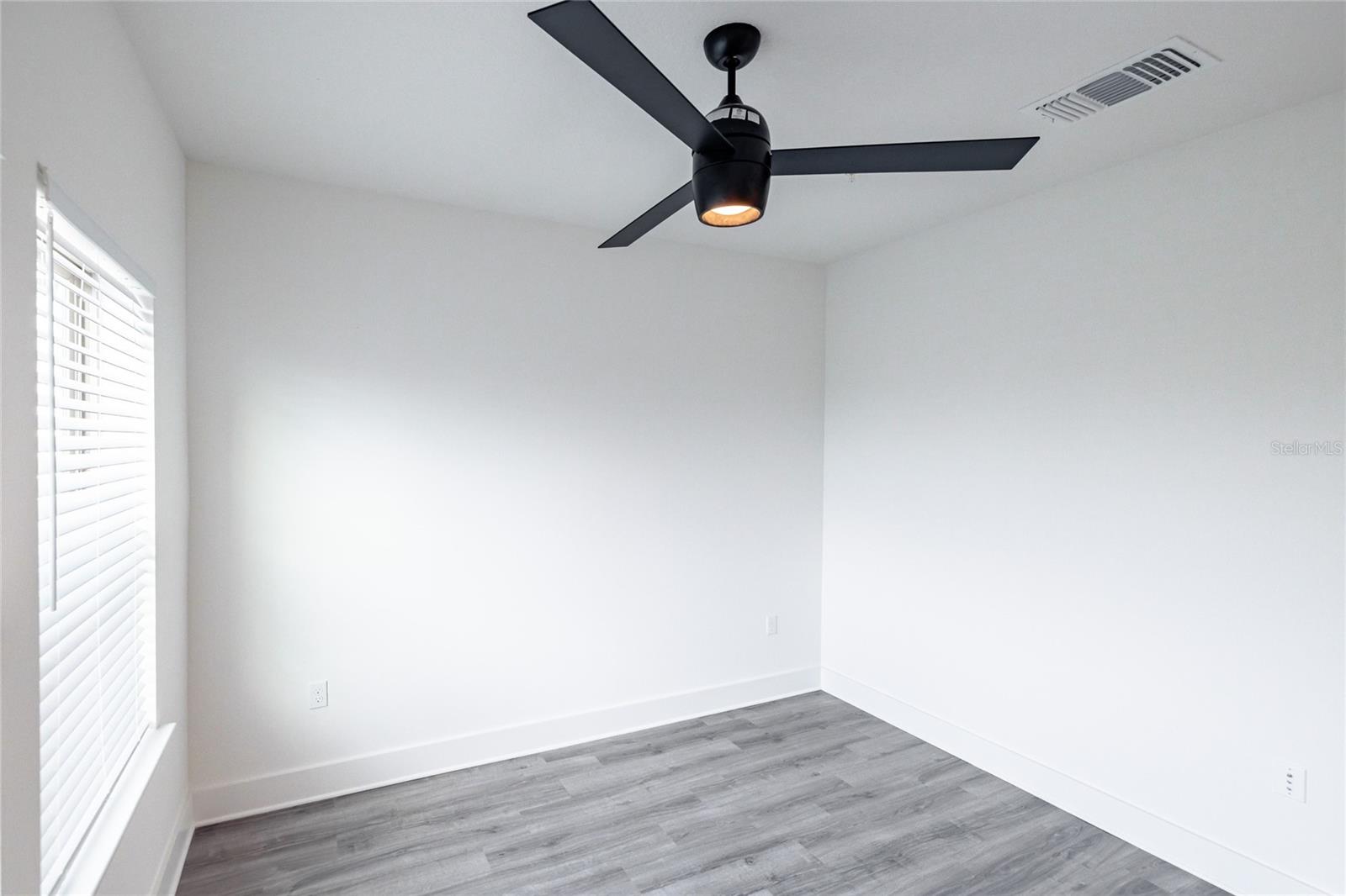 1420 LAKEFRONT DR #ST-1206, SARASOTA, FL, 34240