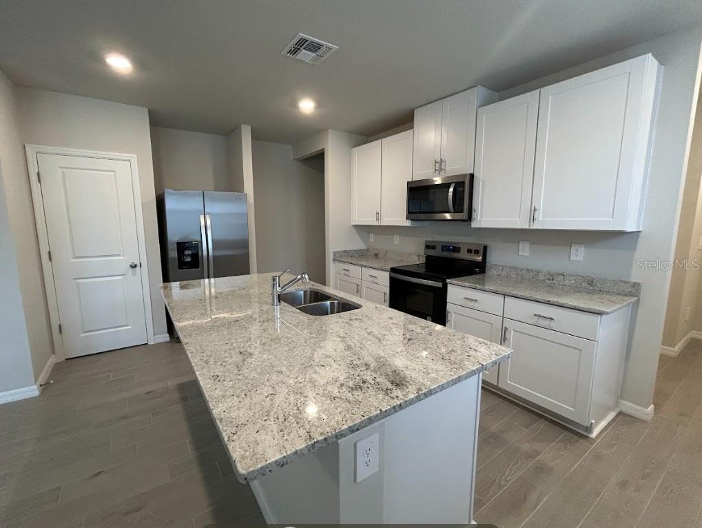 3807 RADIANT MOUNTAIN DR, PLANT CITY, FL, 33565