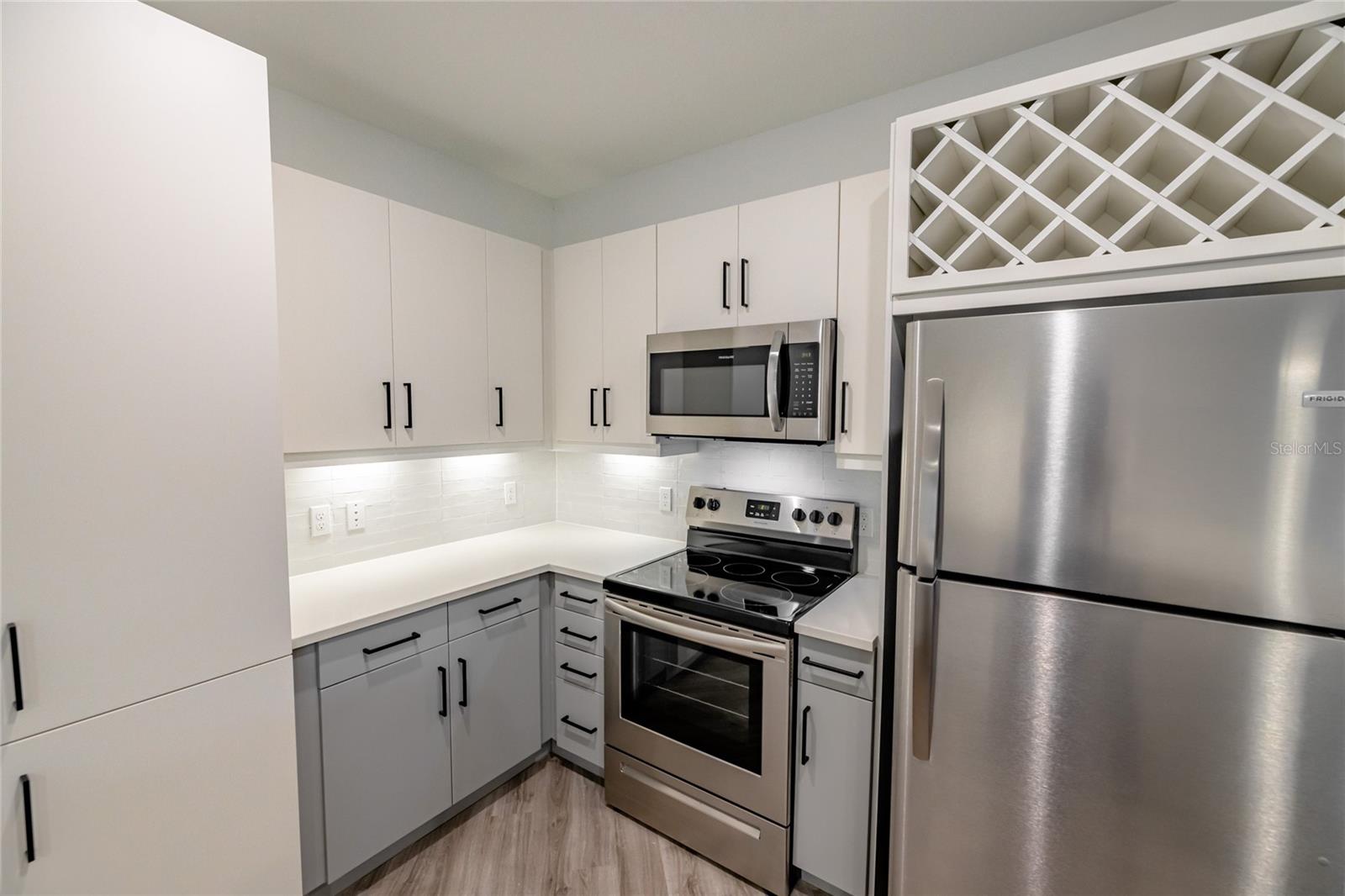 1420 LAKEFRONT DR #3119, SARASOTA, FL, 34240