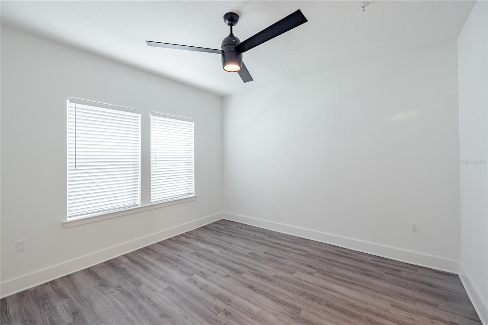 1420 LAKEFRONT DR #7113, SARASOTA, FL, 34240