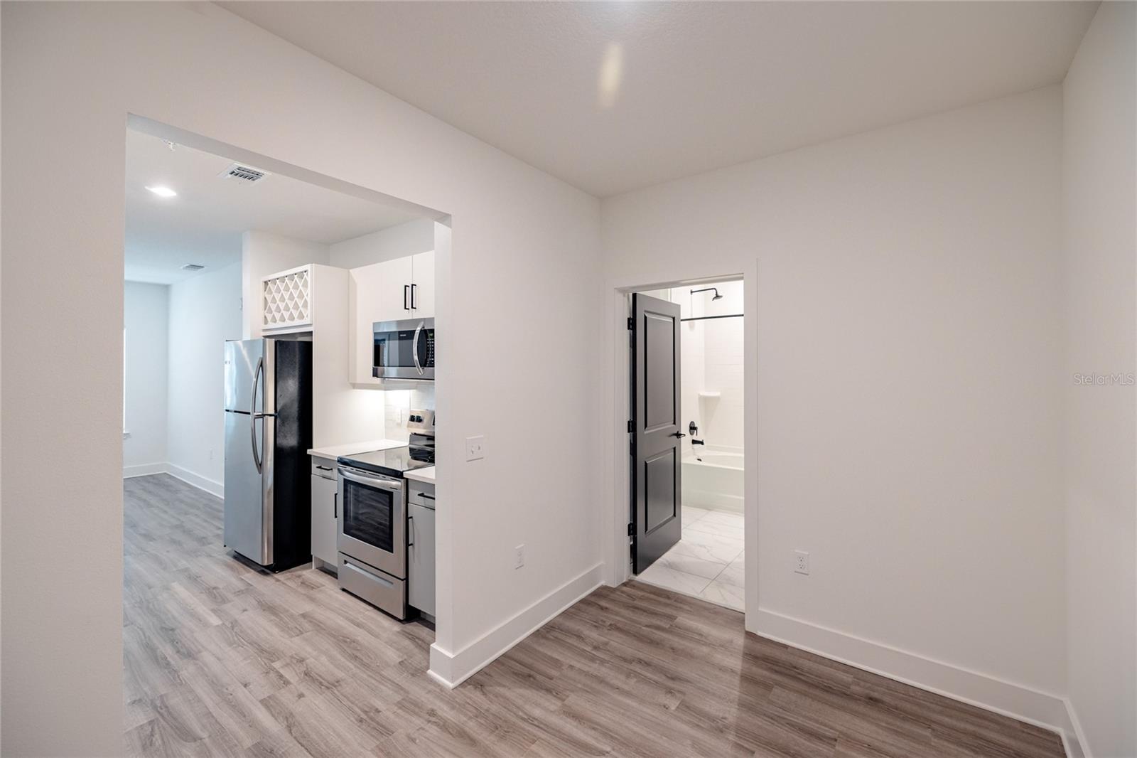 1420 LAKEFRONT DR #7113, SARASOTA, FL, 34240