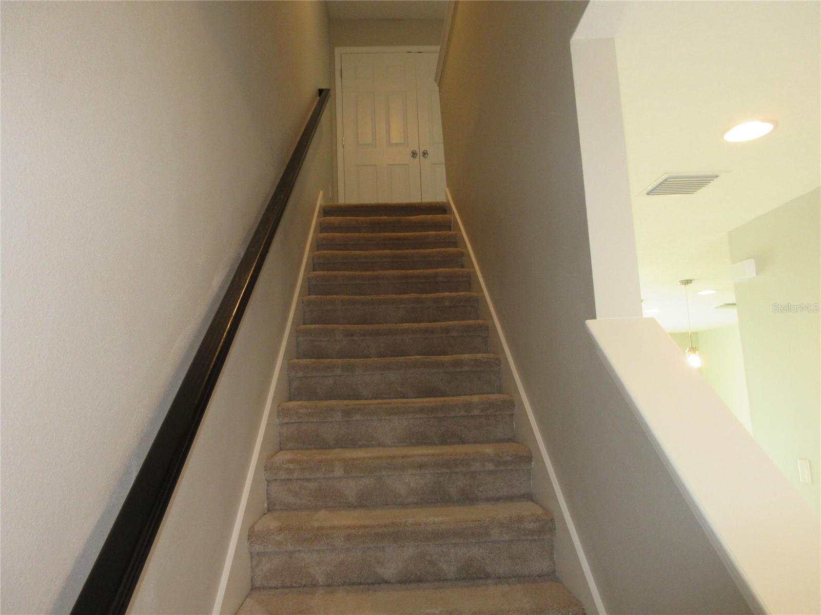 7064 TOWNE LAKE RD, RIVERVIEW, FL, 33578