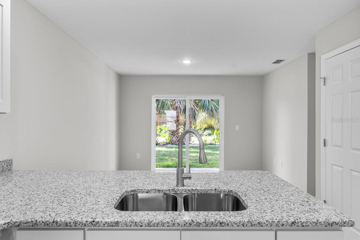 302 / 304 AVENUE P NW, WINTER HAVEN, FL, 33881