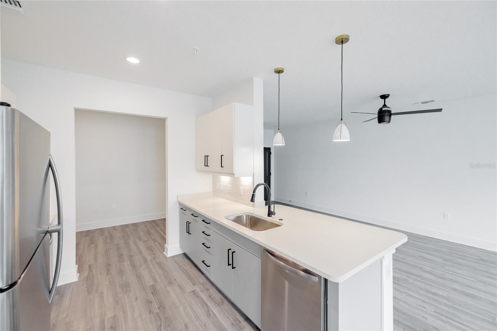 1420 LAKEFRONT DR #3314, SARASOTA, FL, 34240