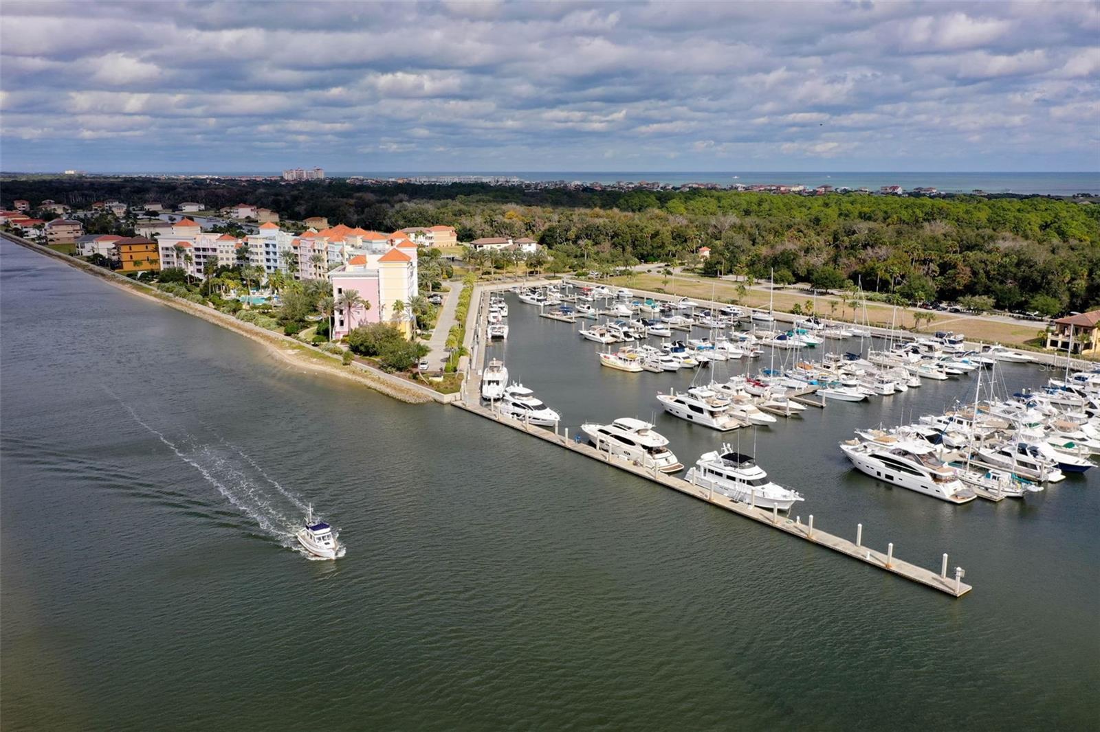 262 YACHT HARBOR DR, PALM COAST, FL, 32137