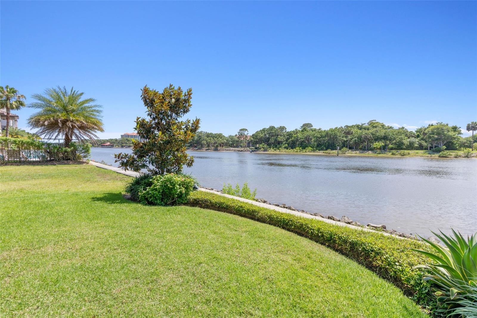 262 YACHT HARBOR DR, PALM COAST, FL, 32137