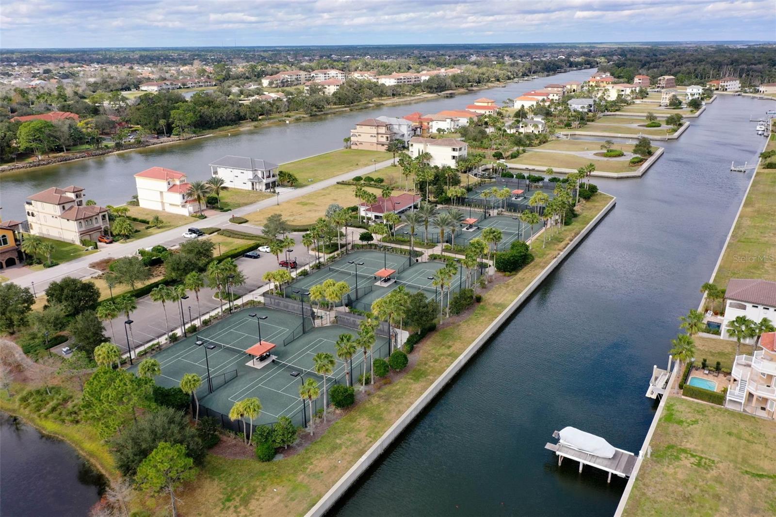 262 YACHT HARBOR DR, PALM COAST, FL, 32137