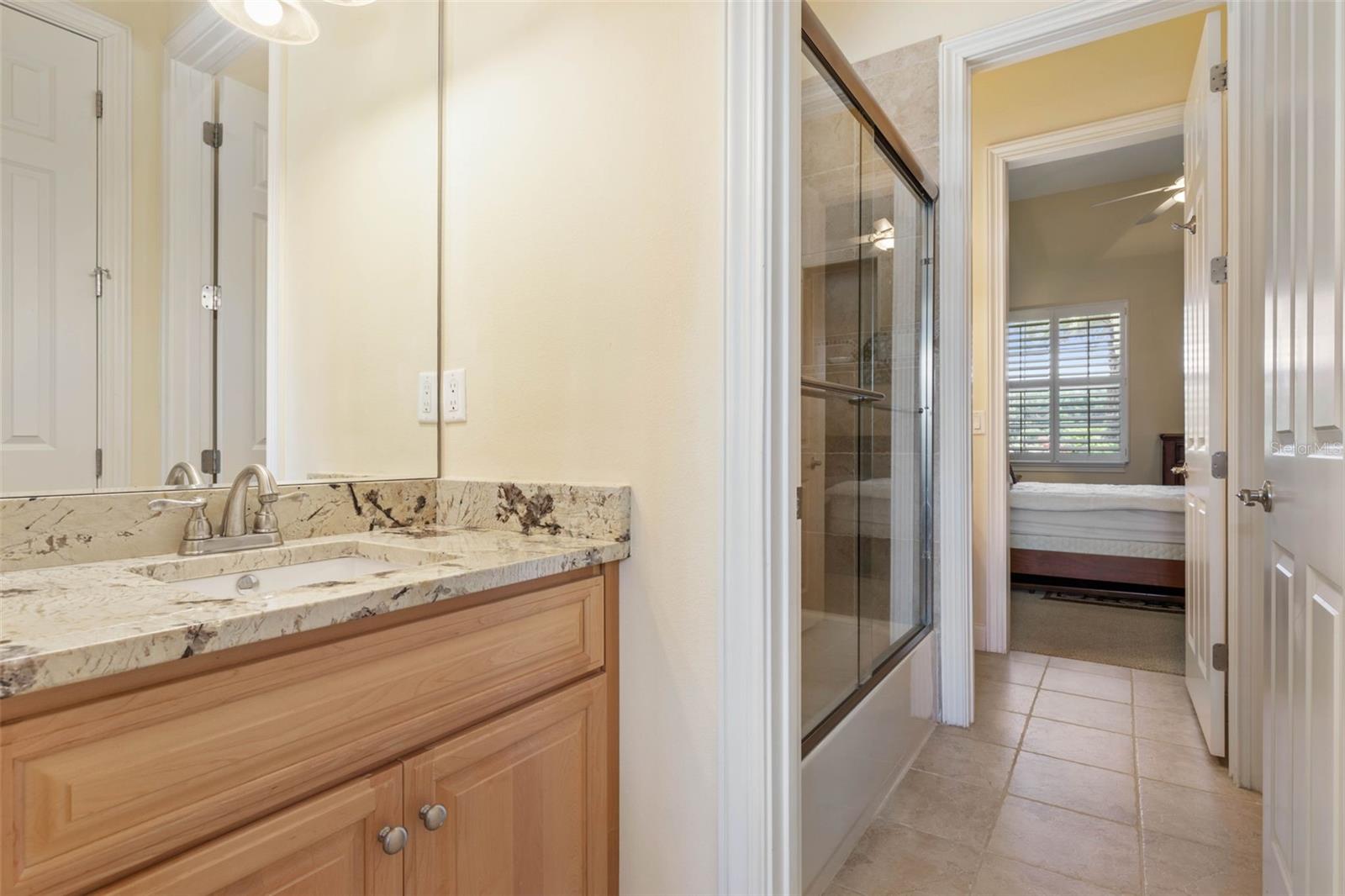 262 YACHT HARBOR DR, PALM COAST, FL, 32137