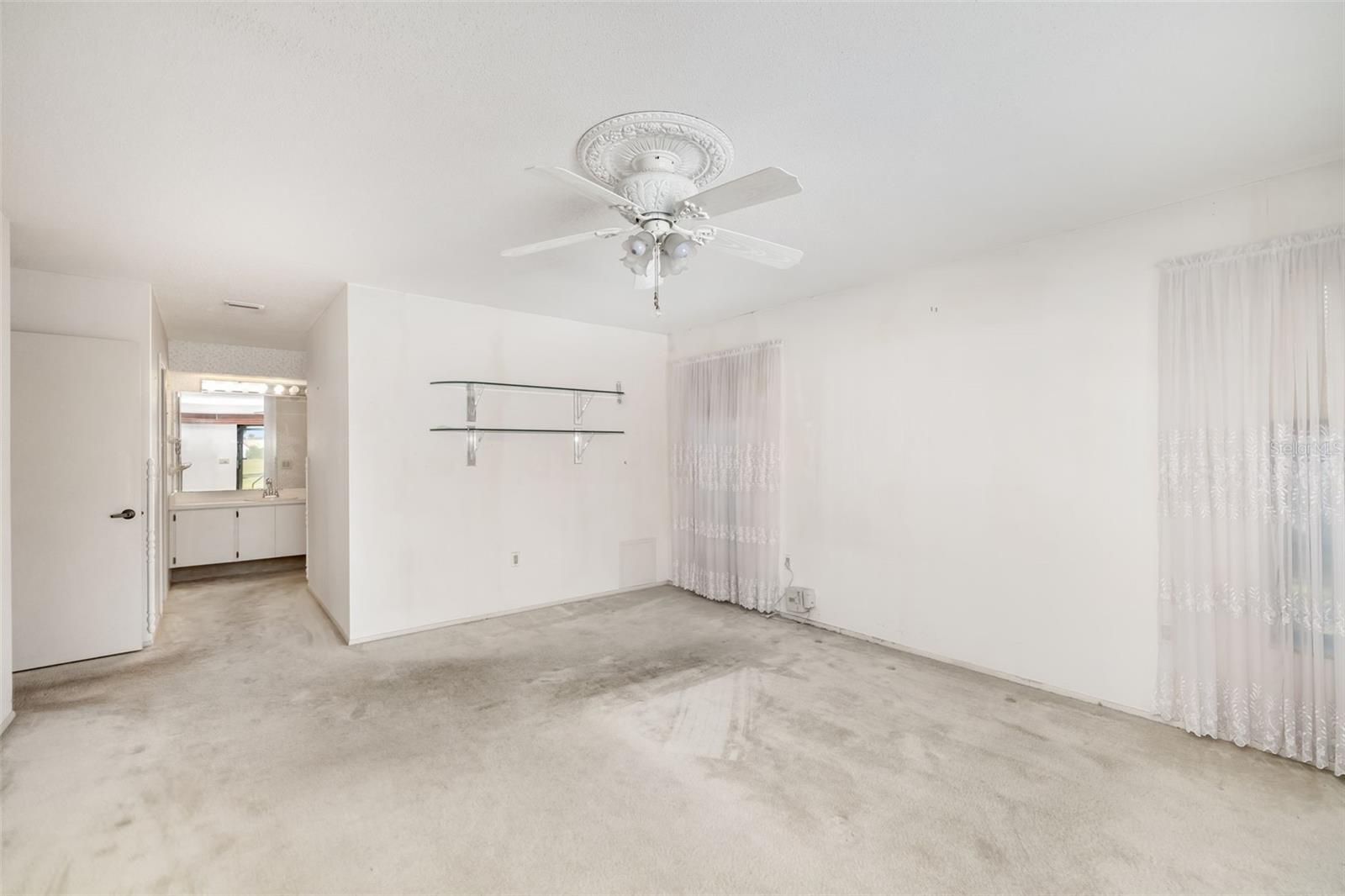 917 S DORAL LN, VENICE, FL, 34293