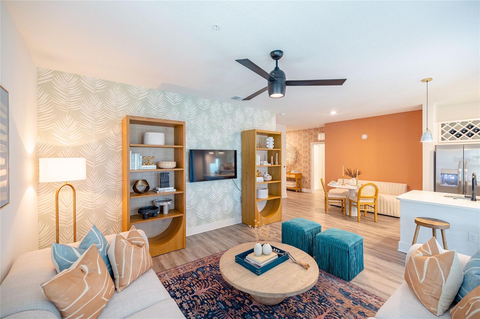 1420 LAKEFRONT DR #2208, SARASOTA, FL, 34240
