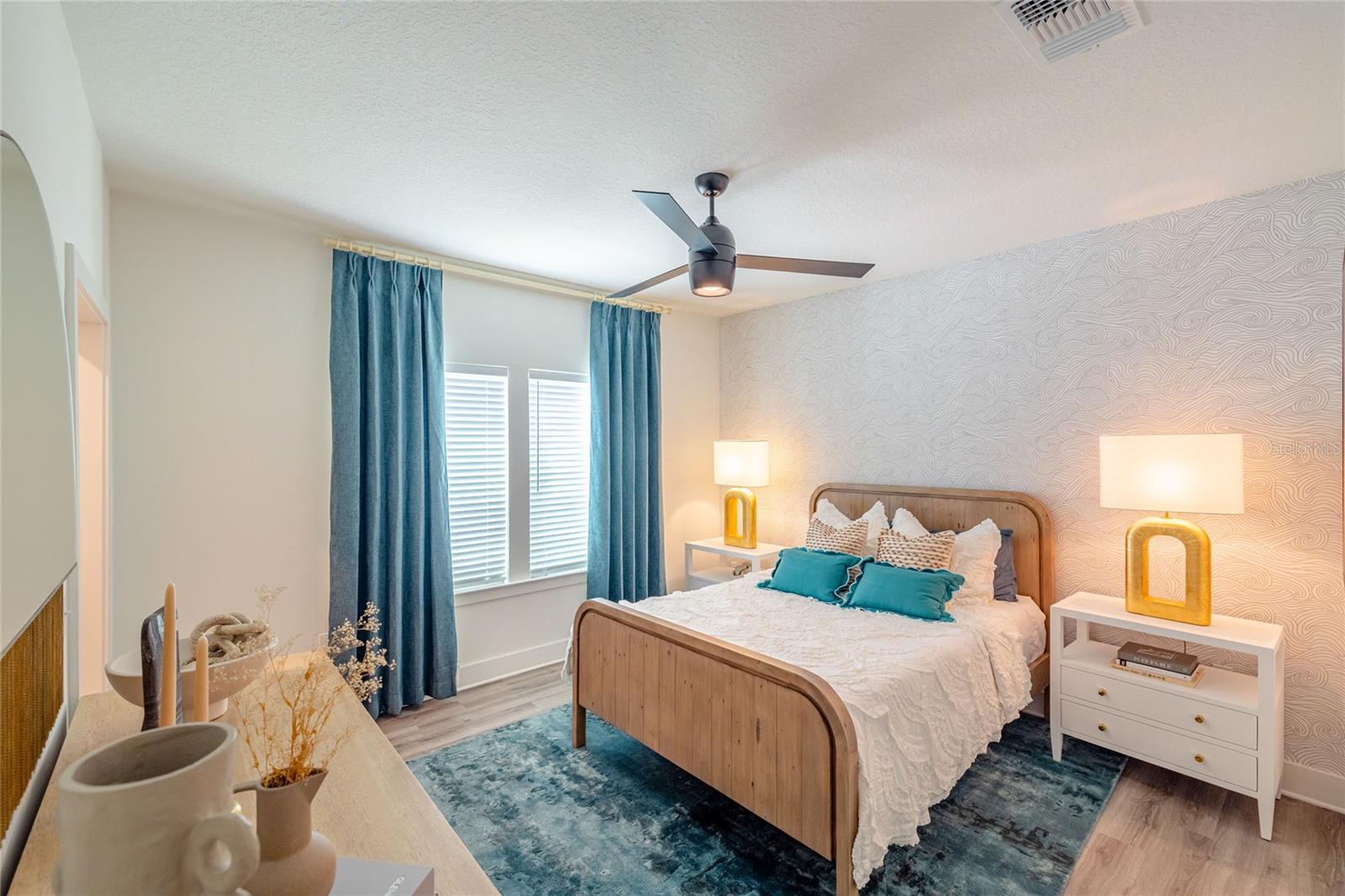 1420 LAKEFRONT DR #2208, SARASOTA, FL, 34240