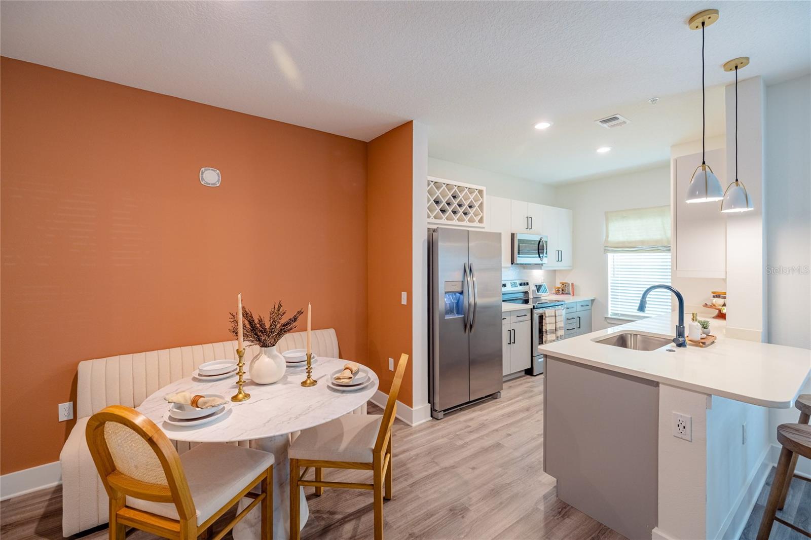 1420 LAKEFRONT DR #2208, SARASOTA, FL, 34240