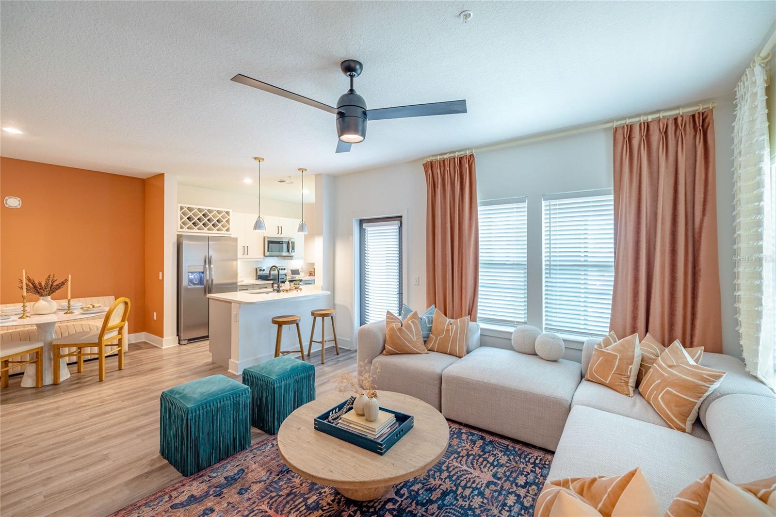 1420 LAKEFRONT DR #2208, SARASOTA, FL, 34240